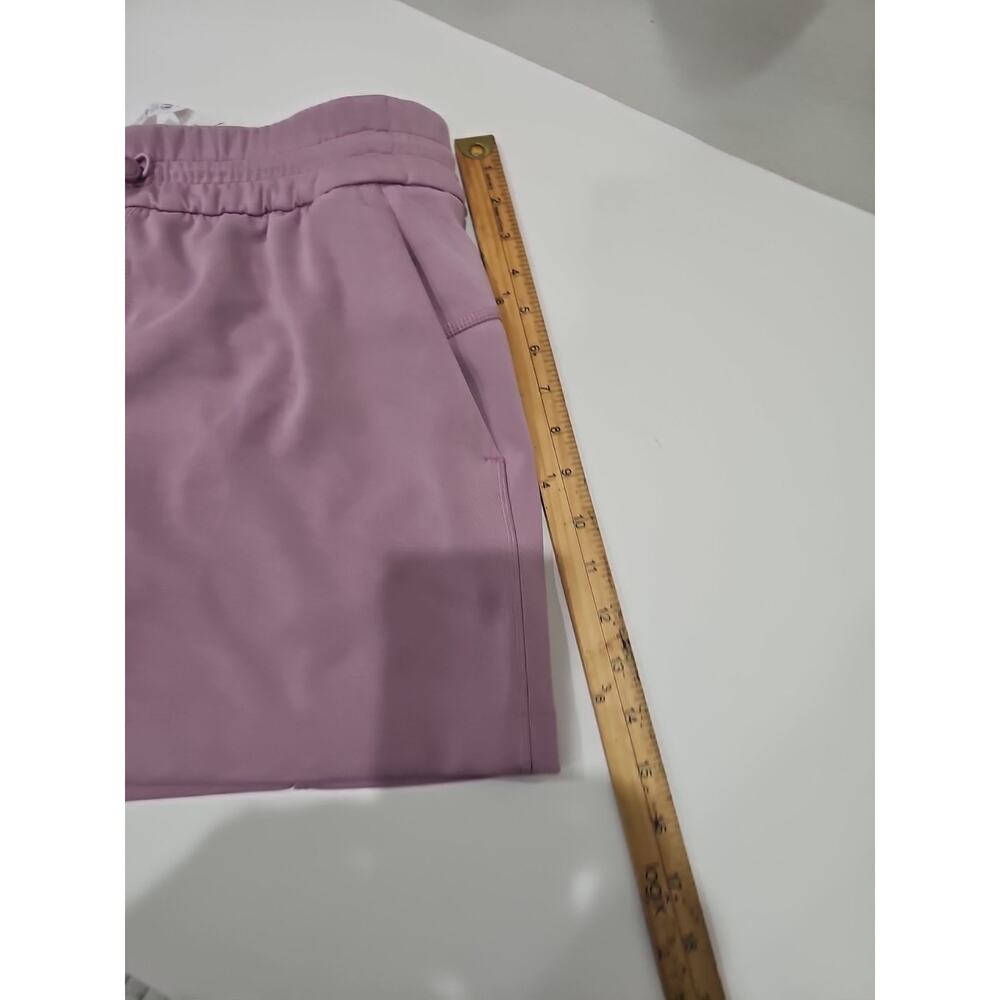 Lululemon Size 8 Nightfall Softstreme High Rise Shorts 4" Athleisure Performance - Picture 9 of 11